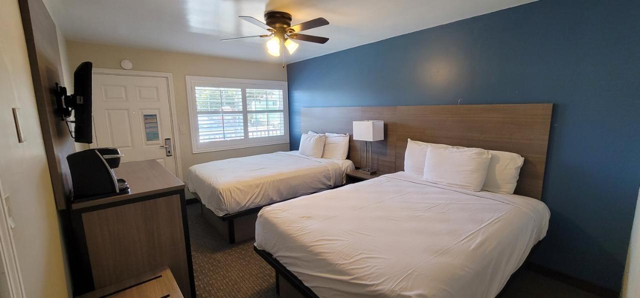 Beachwalker Inn & Suites Pismo Beach Buitenkant foto