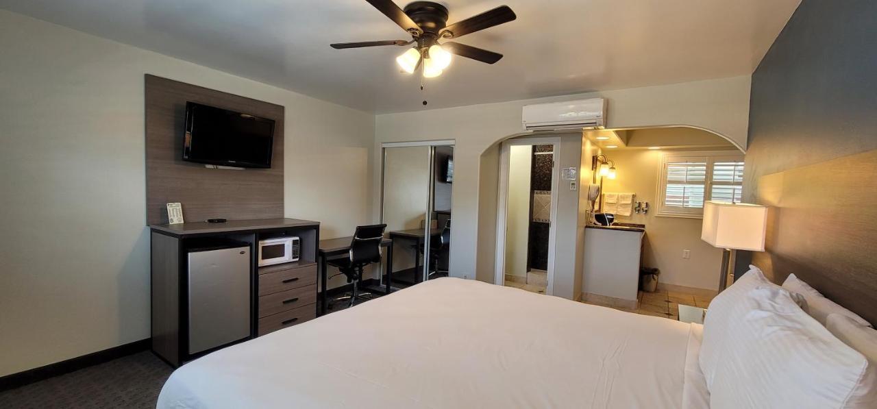 Beachwalker Inn & Suites Pismo Beach Buitenkant foto